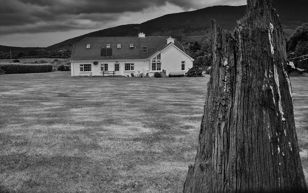 Strand'S End House Rooms Only, No Breakfast Served Cahersiveen Buitenkant foto