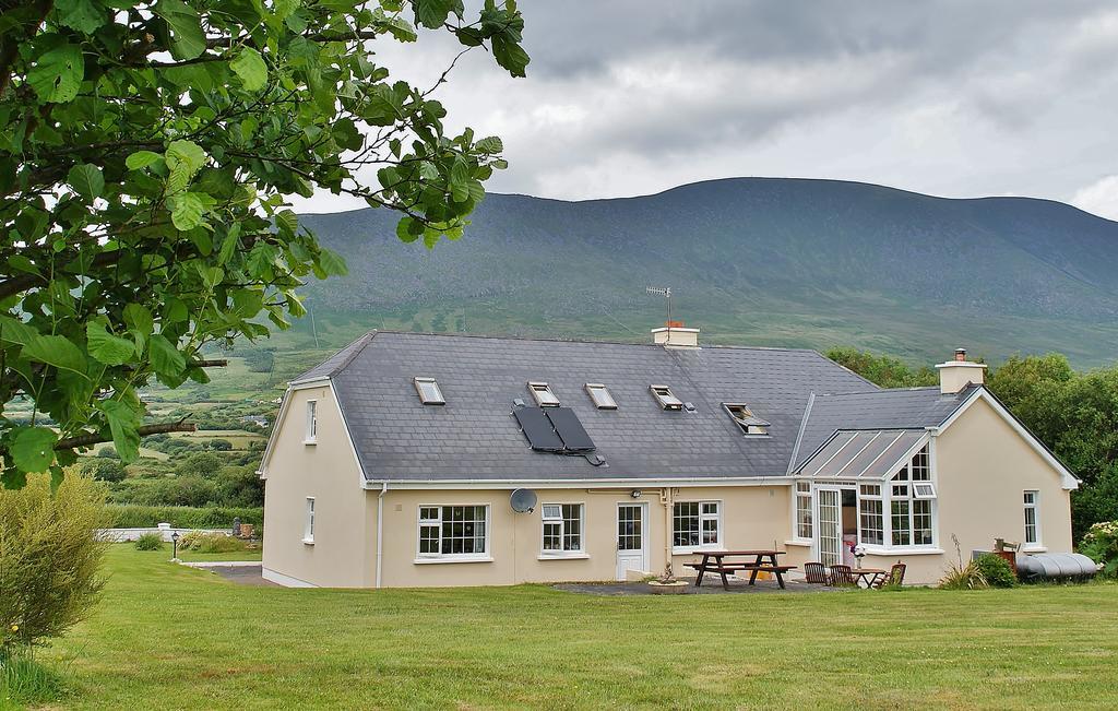 Strand'S End House Rooms Only, No Breakfast Served Cahersiveen Buitenkant foto