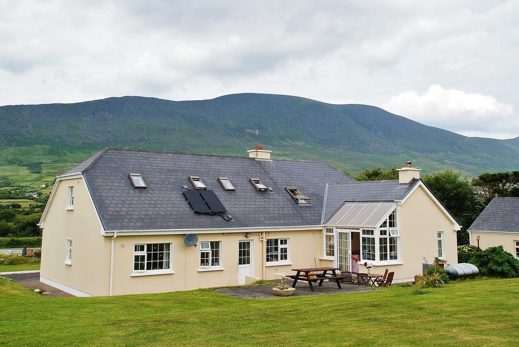 Strand'S End House Rooms Only, No Breakfast Served Cahersiveen Buitenkant foto