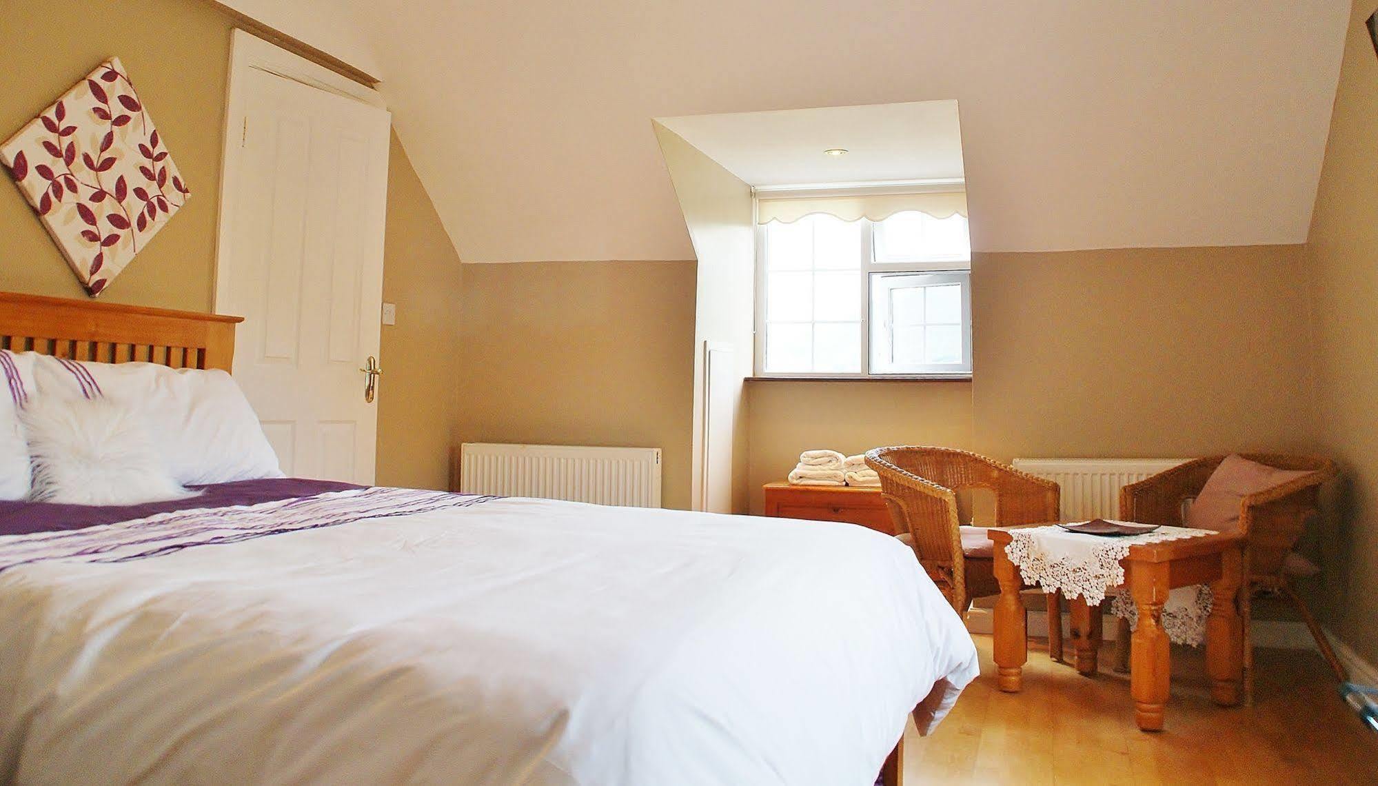Strand'S End House Rooms Only, No Breakfast Served Cahersiveen Buitenkant foto